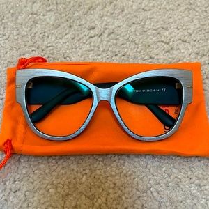 NEW VOOGLAM Readers